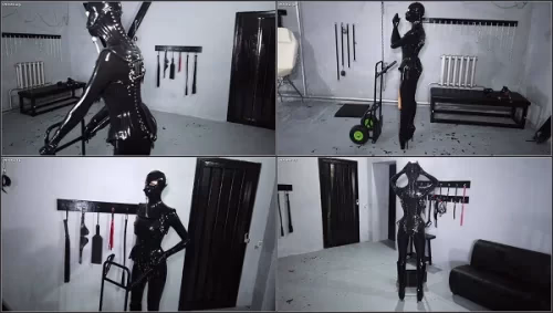 Masha - Broken doll