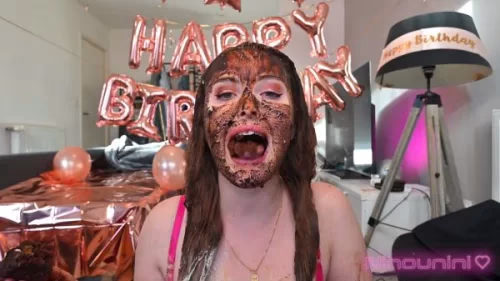 Ninounini - I eat a shitty cupcake | Extreme Video