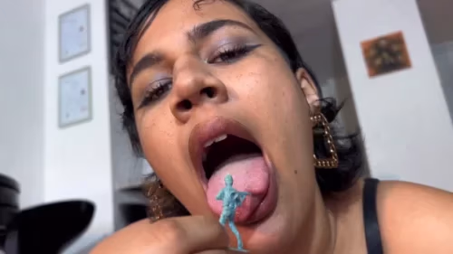 Giantess ColombianBigAsss' mouth will be punishment tools