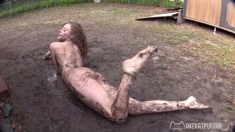 MakeKatPurrrr's Down and dirty