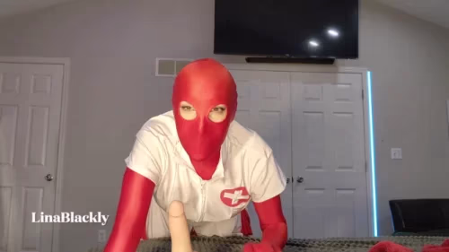 Mom Lina Blackly jerks off until son cum on her masked face | Incest Video