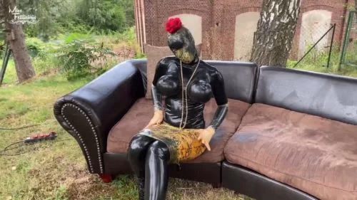 Miss Fetilicious' Shooting in latex suit weekend part 6