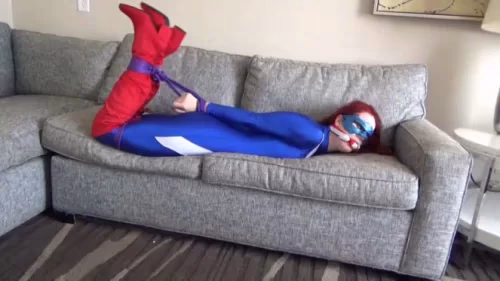 Hogtied Arenae Mactans loosing her supergirl's costume