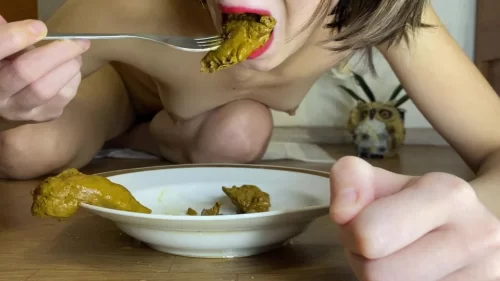 P00girl - I pooped onto a plate and eat