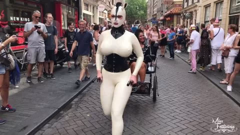 Miss Fetilicious - Pony adventures in Amsterdam part 1