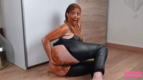 Ninounini - Shitty Foot Worship | Scat Video
