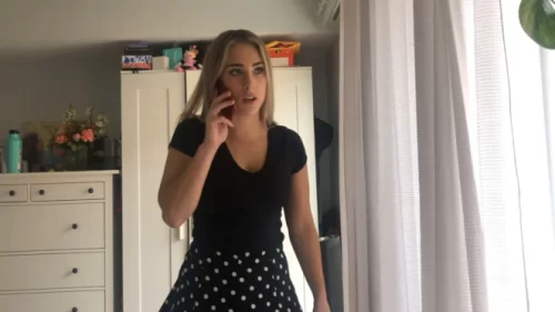 Victoria - Pantyhose Freeze | Mental Video