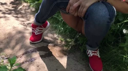Wild Pinkeln Im Wald [MyDirtyHobby] AnjaSweetGerman