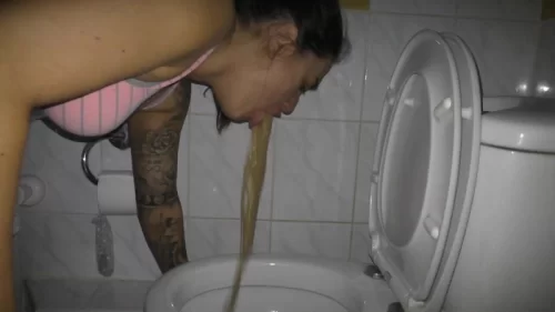 HotDirtyIvone - Puke Fountain | Facial Abuse