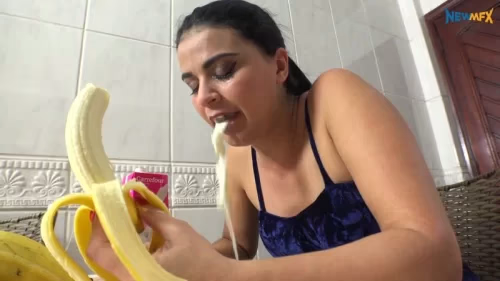 Nicole - Milk And Bananas | NewMFX
