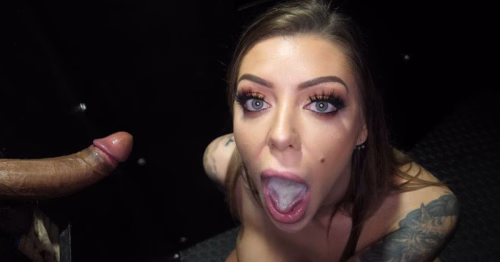 First Gloryhole [GloryHoleSecrets] Karma RX (2.35 GB)