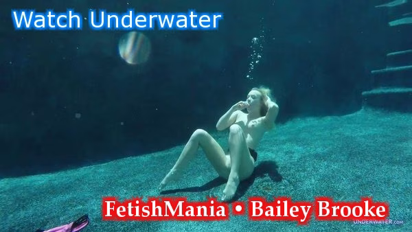 Bailey Brooke - Dildo fuck in the pool | Weird Video