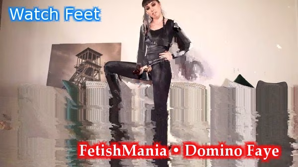Domino Faye - Jerk Off For Hunter Boots, Stupid Slave | Soles Video